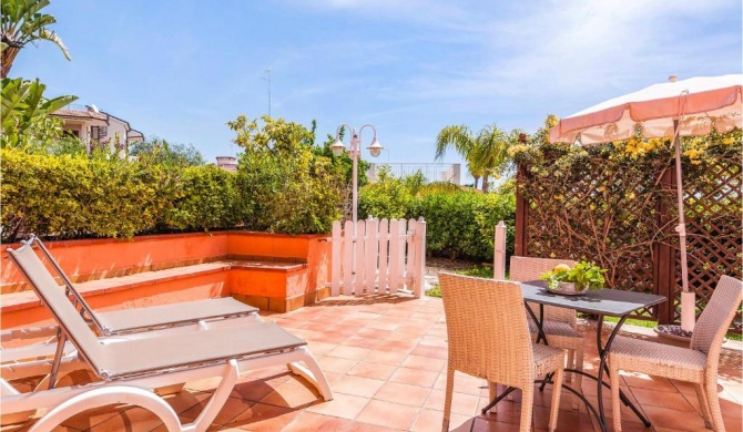 Beautiful home in Siracusa with WiFi and 1 Bedrooms