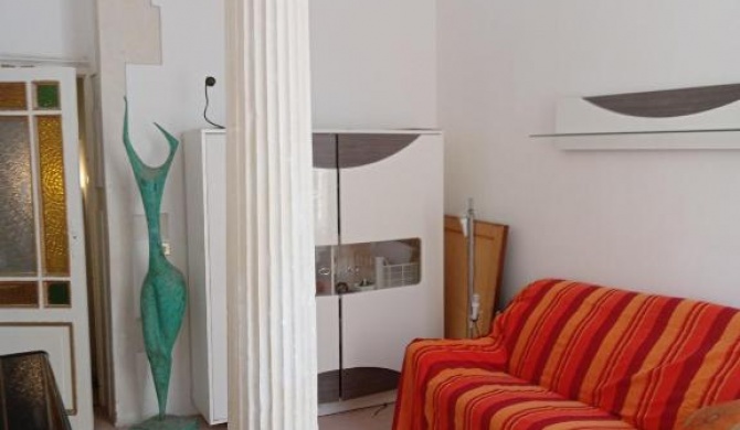 Columna Domus