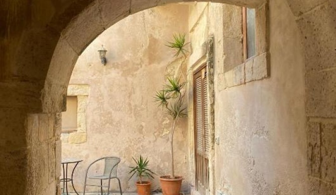 Forte Vigliena Apartment